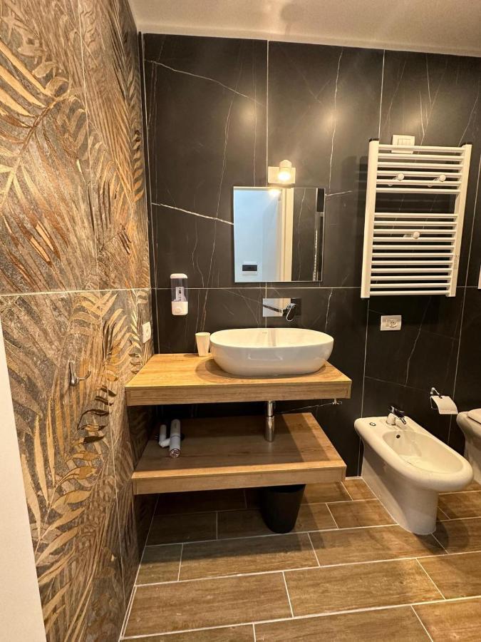 San Ferdinando Suite Room 那不勒斯 外观 照片