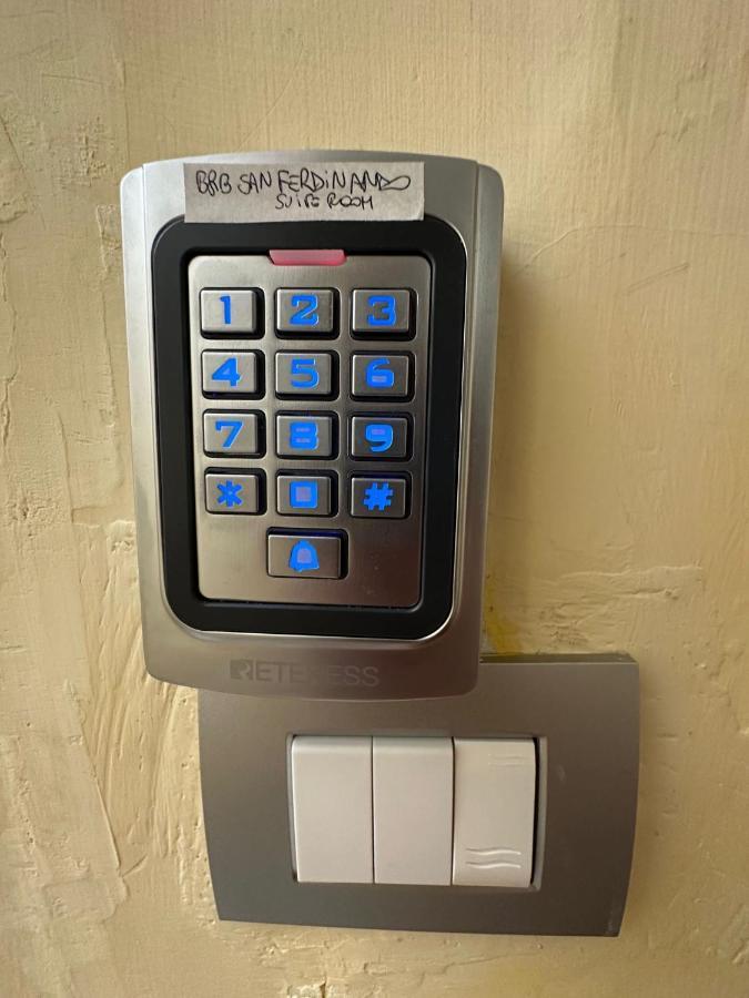 San Ferdinando Suite Room 那不勒斯 外观 照片